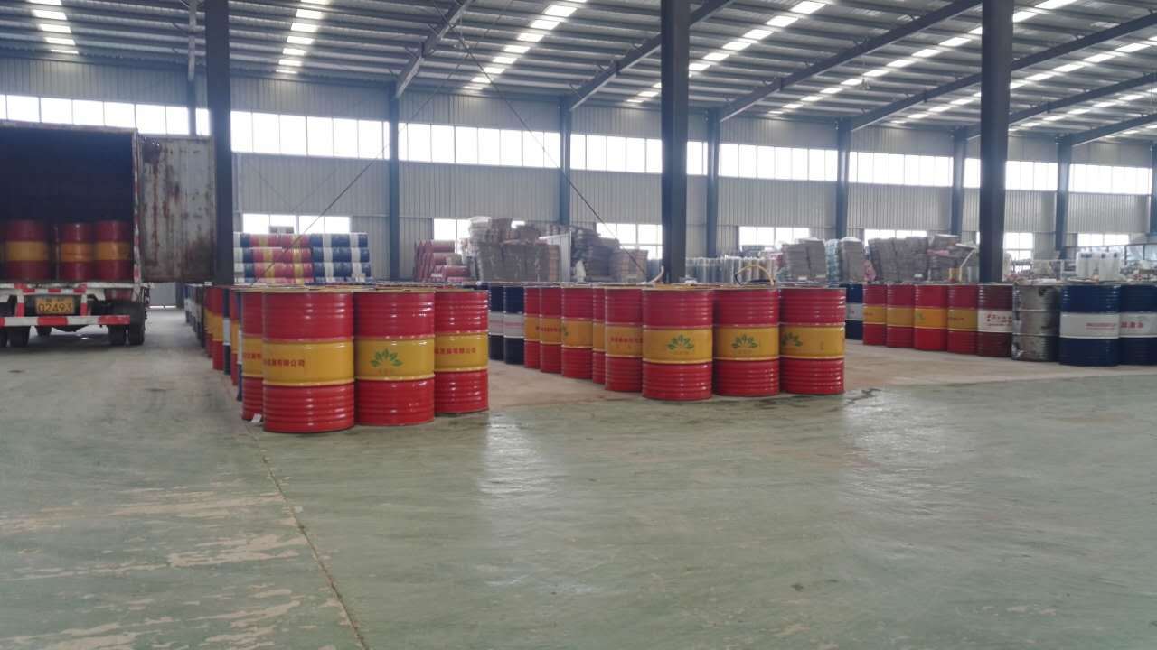 船用潤(rùn)滑油與陸上用柴油機(jī)油有什么不同?那個(gè)品牌的好用？